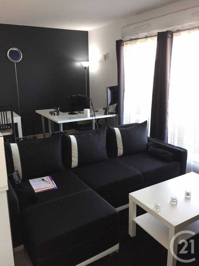 Appartement F1 à louer - 1 pièce - 30.2 m2 - MARSEILLE - 13013 - PROVENCE-ALPES-COTE-D-AZUR - Century 21 Immo-Conseil