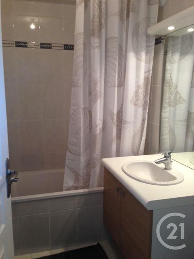 Appartement F1 à louer - 1 pièce - 30.2 m2 - MARSEILLE - 13013 - PROVENCE-ALPES-COTE-D-AZUR - Century 21 Immo-Conseil