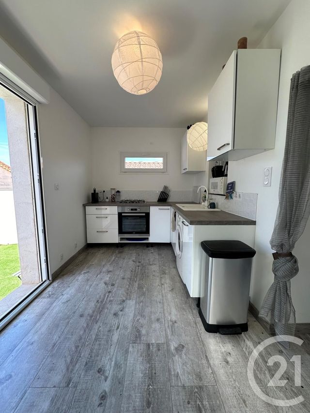 Appartement à louer - 2 pièces - 46.66 m2 - MARSEILLE - 13013 - PROVENCE-ALPES-COTE-D-AZUR - Century 21 Immo-Conseil