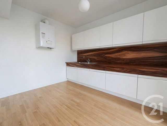 Appartement T2 à louer - 2 pièces - 42.44 m2 - MARSEILLE - 13013 - PROVENCE-ALPES-COTE-D-AZUR - Century 21 Immo-Conseil