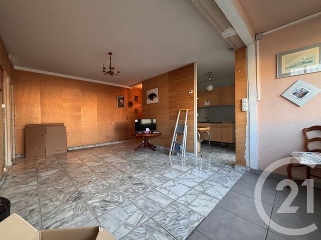 Appartement T2 à louer - 2 pièces - 42.44 m2 - MARSEILLE - 13013 - PROVENCE-ALPES-COTE-D-AZUR - Century 21 Immo-Conseil