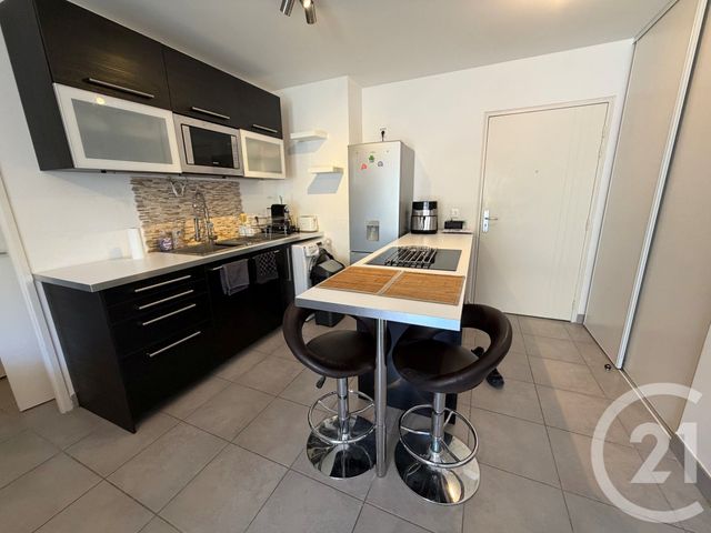 Appartement T2 à louer - 2 pièces - 39.96 m2 - MARSEILLE - 13013 - PROVENCE-ALPES-COTE-D-AZUR - Century 21 Immo-Conseil