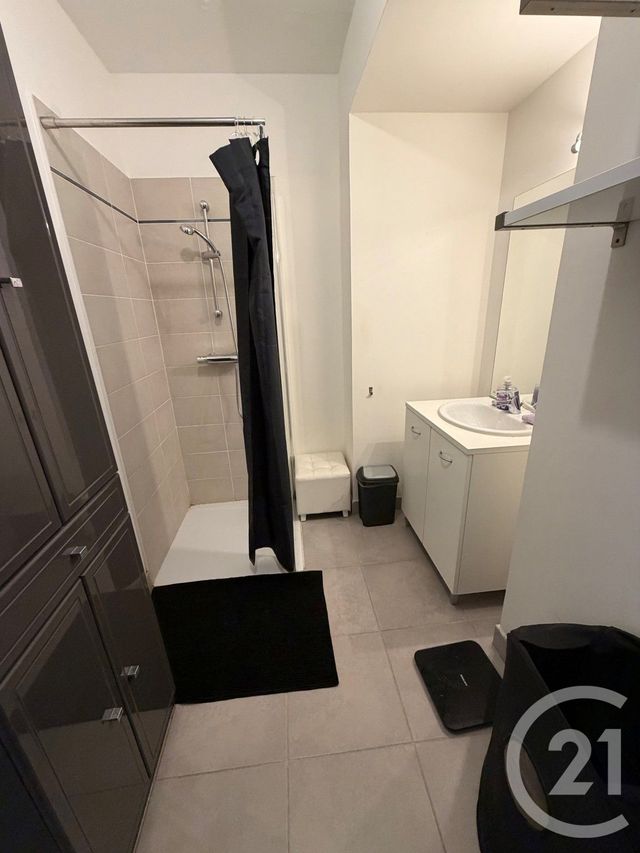 Appartement T2 à louer - 2 pièces - 39.96 m2 - MARSEILLE - 13013 - PROVENCE-ALPES-COTE-D-AZUR - Century 21 Immo-Conseil