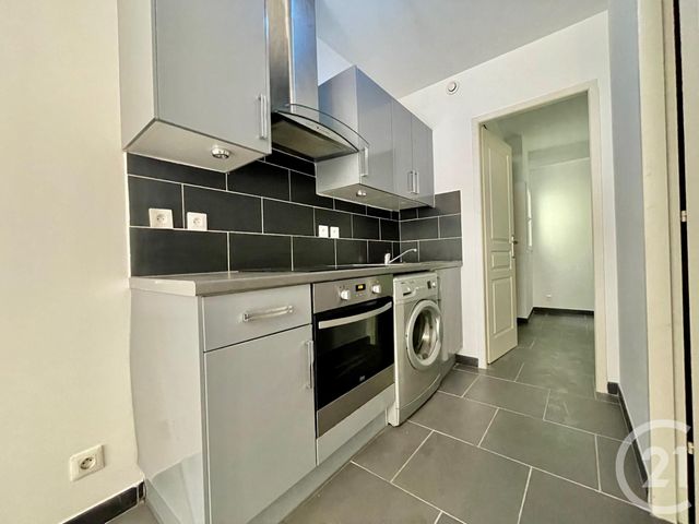 Appartement T2 à louer - 2 pièces - 31.96 m2 - LES PENNES MIRABEAU - 13 - PROVENCE-ALPES-COTE-D-AZUR - Century 21 Immo-Conseil