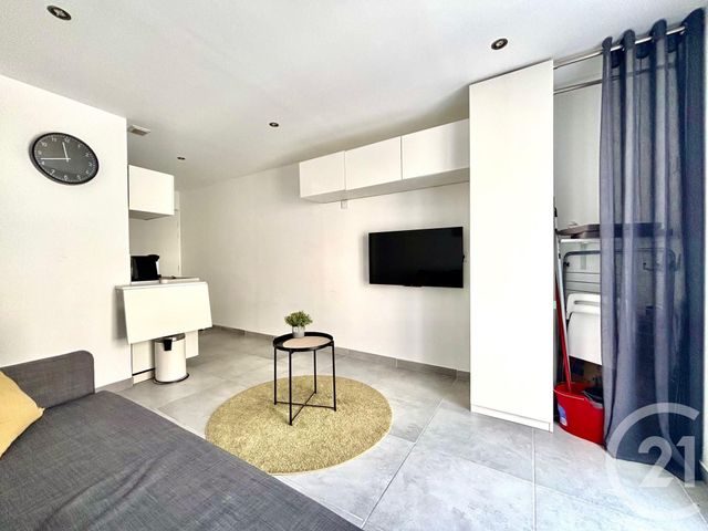 Appartement Studio à louer - 1 pièce - 19.42 m2 - MARSEILLE - 13005 - PROVENCE-ALPES-COTE-D-AZUR - Century 21 Immo-Conseil