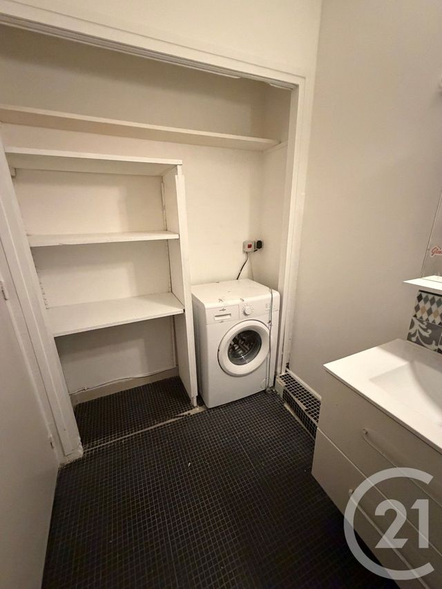 Appartement T2 à louer - 2 pièces - 42.67 m2 - MARSEILLE - 13013 - PROVENCE-ALPES-COTE-D-AZUR - Century 21 Immo-Conseil