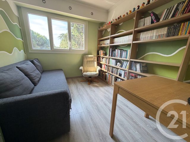 Appartement T4/5 à louer - 4 pièces - 95.0 m2 - MARSEILLE - 13013 - PROVENCE-ALPES-COTE-D-AZUR - Century 21 Immo-Conseil