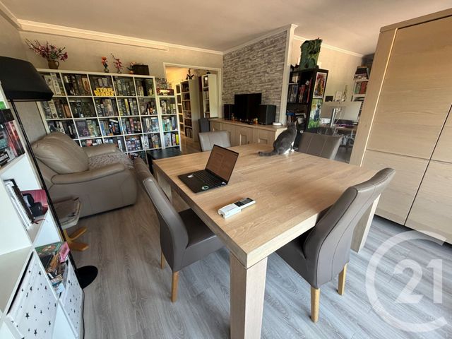 Appartement T4/5 à louer - 4 pièces - 95.0 m2 - MARSEILLE - 13013 - PROVENCE-ALPES-COTE-D-AZUR - Century 21 Immo-Conseil