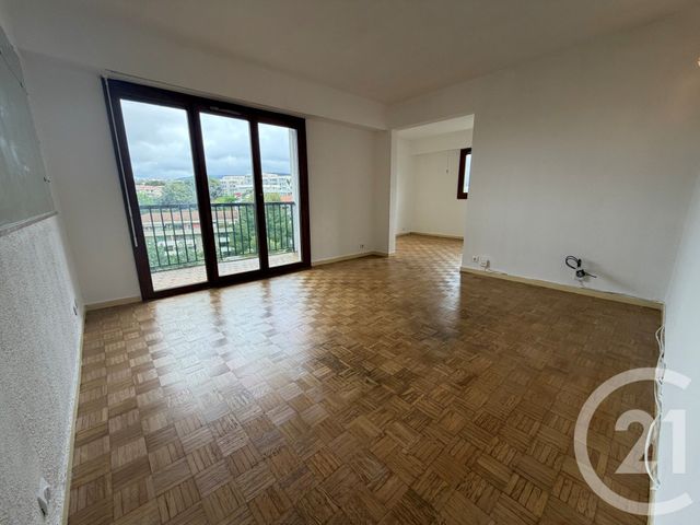 Appartement à louer - 2 pièces - 58.32 m2 - MARSEILLE - 13013 - PROVENCE-ALPES-COTE-D-AZUR - Century 21 Immo-Conseil