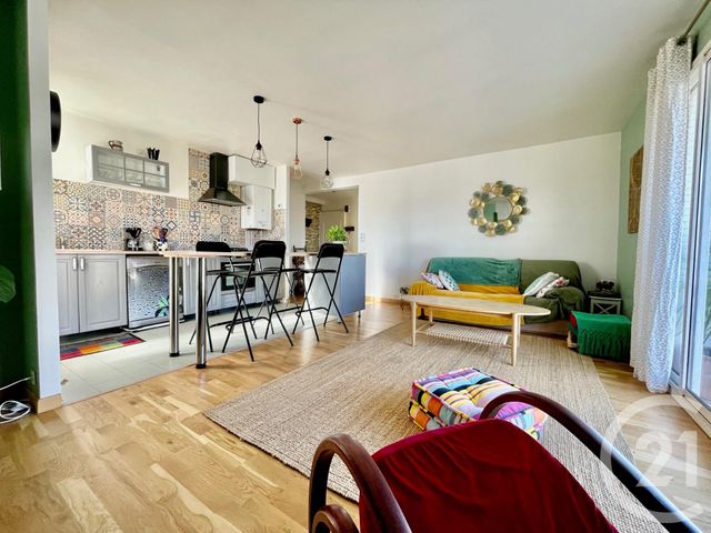 Appartement T4 à louer - 4 pièces - 87.76 m2 - MARSEILLE - 13013 - PROVENCE-ALPES-COTE-D-AZUR - Century 21 Immo-Conseil