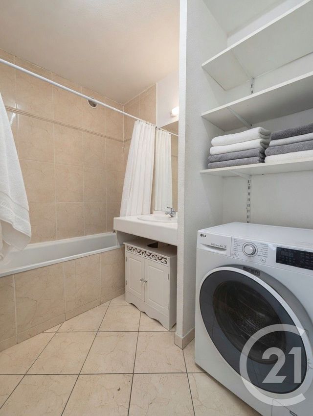 Appartement T2 à louer - 2 pièces - 35.39 m2 - MARSEILLE - 13013 - PROVENCE-ALPES-COTE-D-AZUR - Century 21 Immo-Conseil