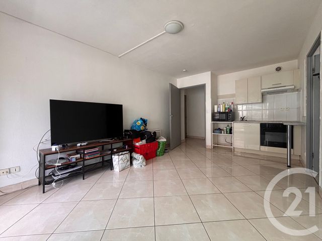 Appartement T2 à louer - 2 pièces - 35.39 m2 - MARSEILLE - 13013 - PROVENCE-ALPES-COTE-D-AZUR - Century 21 Immo-Conseil