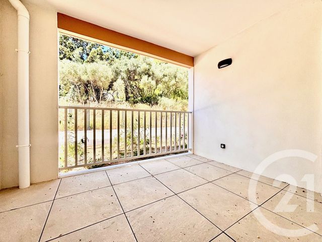 Appartement T2 à louer - 2 pièces - 41.6 m2 - MARSEILLE - 13013 - PROVENCE-ALPES-COTE-D-AZUR - Century 21 Immo-Conseil