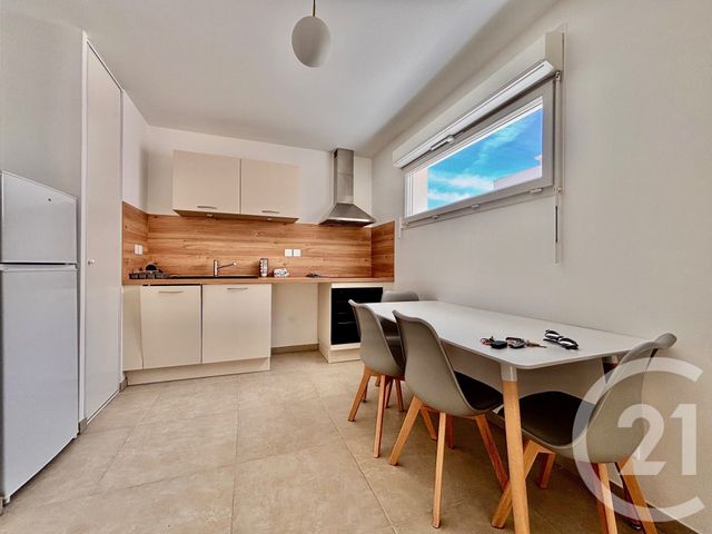 Appartement T2 à louer - 2 pièces - 41.6 m2 - MARSEILLE - 13013 - PROVENCE-ALPES-COTE-D-AZUR - Century 21 Immo-Conseil