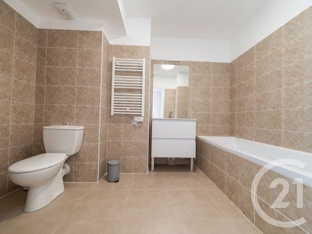 Appartement T2 à louer - 2 pièces - 41.6 m2 - MARSEILLE - 13013 - PROVENCE-ALPES-COTE-D-AZUR - Century 21 Immo-Conseil