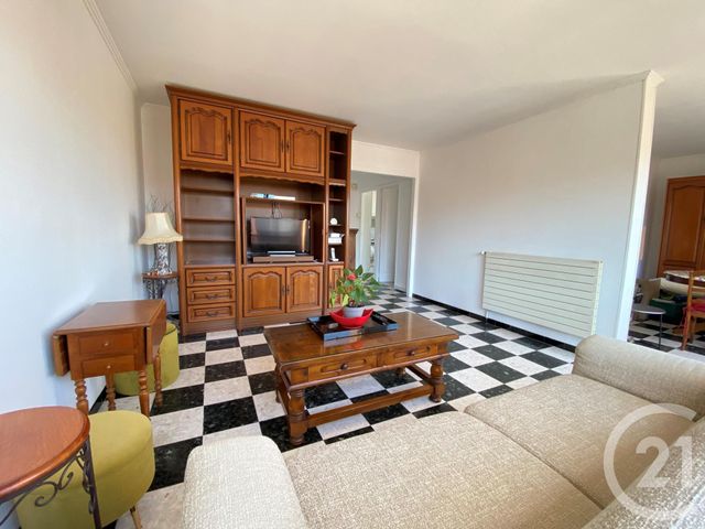 Appartement T3 à louer - 3 pièces - 55.38 m2 - MARSEILLE - 13008 - PROVENCE-ALPES-COTE-D-AZUR - Century 21 Immo-Conseil