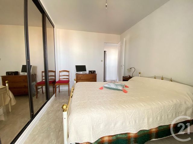 Appartement T3 à louer - 3 pièces - 55.38 m2 - MARSEILLE - 13008 - PROVENCE-ALPES-COTE-D-AZUR - Century 21 Immo-Conseil