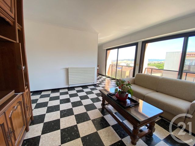 Appartement T3 à louer - 3 pièces - 55.38 m2 - MARSEILLE - 13008 - PROVENCE-ALPES-COTE-D-AZUR - Century 21 Immo-Conseil