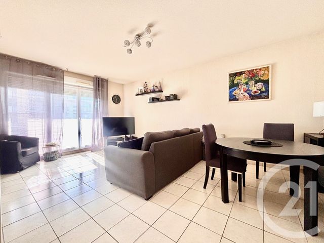 Appartement T3 à louer - 3 pièces - 71.23 m2 - MARSEILLE - 13013 - PROVENCE-ALPES-COTE-D-AZUR - Century 21 Immo-Conseil