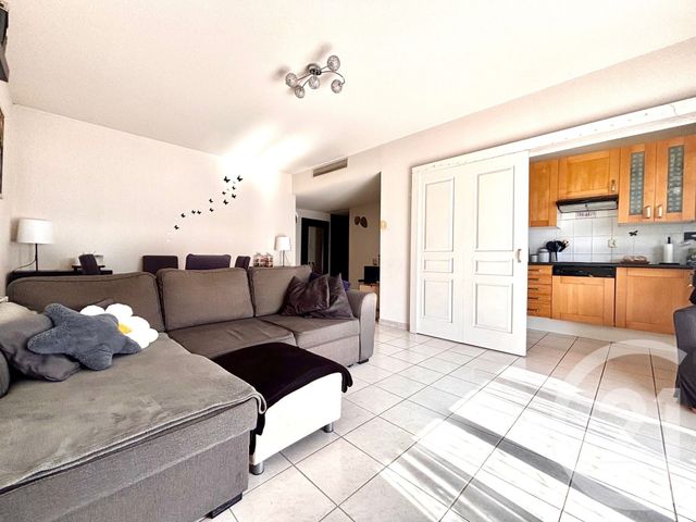 Appartement T3 à louer - 3 pièces - 71.23 m2 - MARSEILLE - 13013 - PROVENCE-ALPES-COTE-D-AZUR - Century 21 Immo-Conseil
