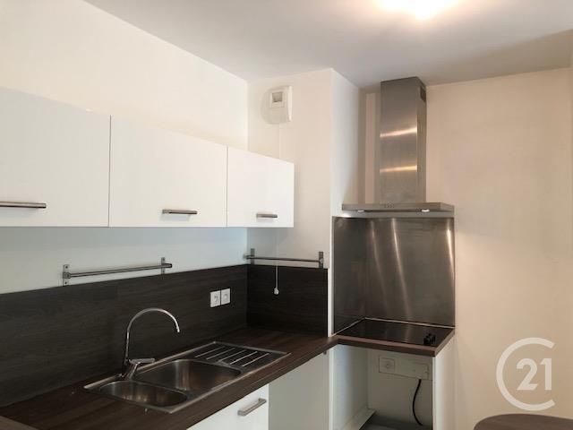 Appartement T3 à louer - 3 pièces - 59.78 m2 - MARSEILLE - 13013 - PROVENCE-ALPES-COTE-D-AZUR - Century 21 Immo-Conseil