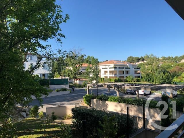 Appartement T3 à louer - 3 pièces - 59.78 m2 - MARSEILLE - 13013 - PROVENCE-ALPES-COTE-D-AZUR - Century 21 Immo-Conseil