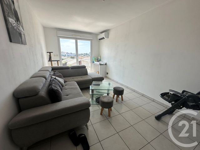 Appartement T2 à louer - 2 pièces - 39.78 m2 - MARSEILLE - 13013 - PROVENCE-ALPES-COTE-D-AZUR - Century 21 Immo-Conseil