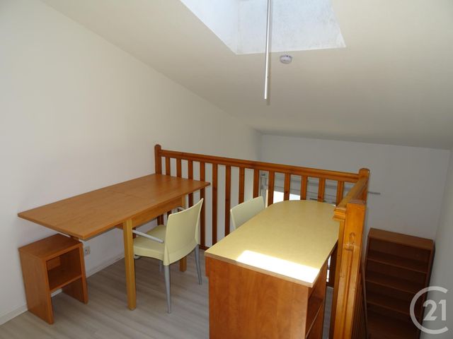 Appartement T2 à louer - 2 pièces - 29.08 m2 - MARSEILLE - 13013 - PROVENCE-ALPES-COTE-D-AZUR - Century 21 Immo-Conseil