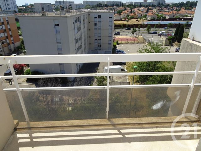 Appartement T2 à louer - 2 pièces - 29.08 m2 - MARSEILLE - 13013 - PROVENCE-ALPES-COTE-D-AZUR - Century 21 Immo-Conseil