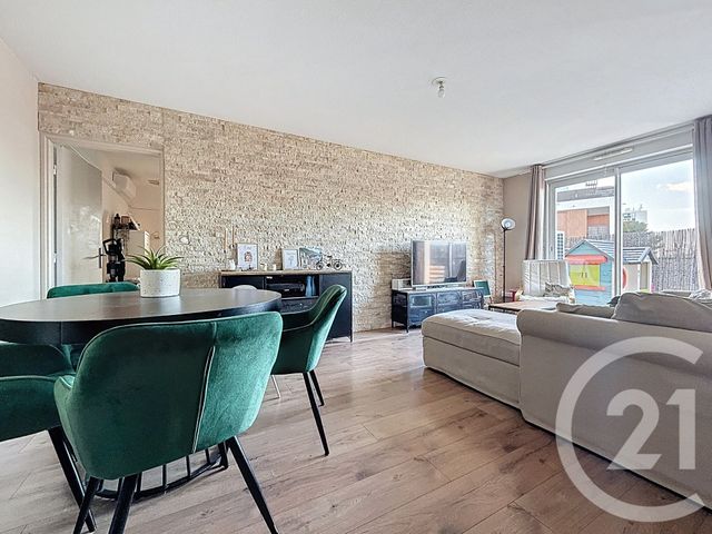 Appartement T3 à louer - 3 pièces - 67.11 m2 - MARSEILLE - 13013 - PROVENCE-ALPES-COTE-D-AZUR - Century 21 Immo-Conseil