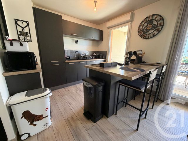 Appartement T3 à louer - 3 pièces - 55.96 m2 - MARSEILLE - 13014 - PROVENCE-ALPES-COTE-D-AZUR - Century 21 Immo-Conseil