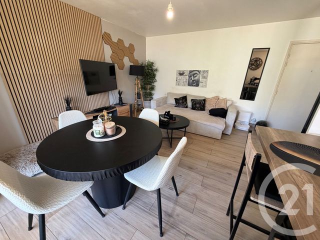 Appartement T3 à louer - 3 pièces - 55.96 m2 - MARSEILLE - 13014 - PROVENCE-ALPES-COTE-D-AZUR - Century 21 Immo-Conseil