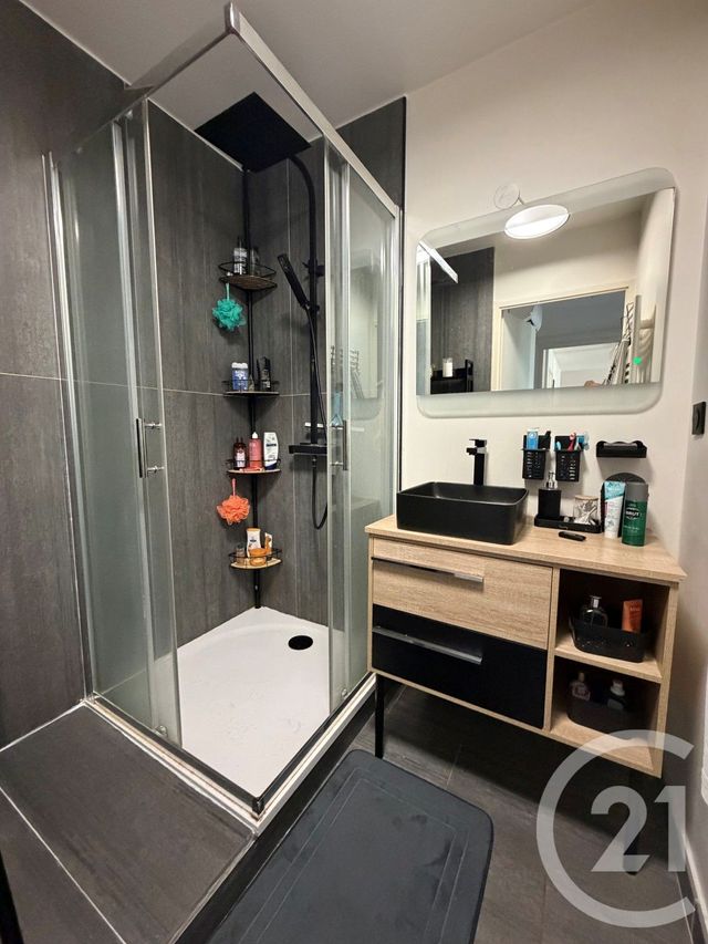 Appartement T3 à louer - 3 pièces - 55.96 m2 - MARSEILLE - 13014 - PROVENCE-ALPES-COTE-D-AZUR - Century 21 Immo-Conseil