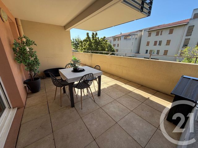 Appartement T3 à louer - 3 pièces - 55.96 m2 - MARSEILLE - 13014 - PROVENCE-ALPES-COTE-D-AZUR - Century 21 Immo-Conseil