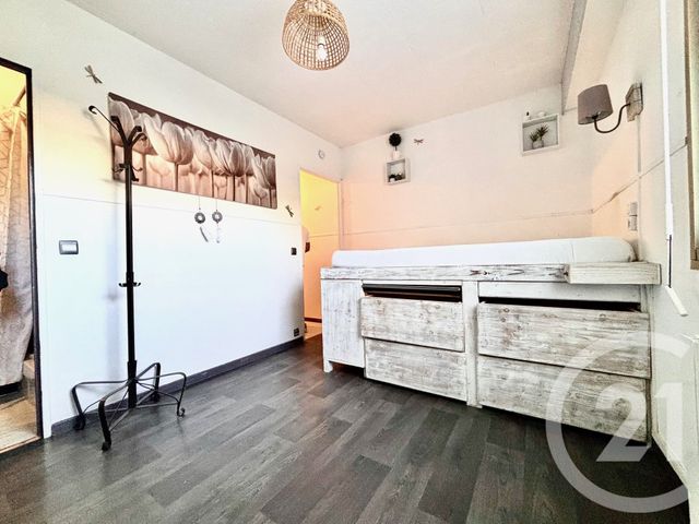 Appartement Studio à louer - 1 pièce - 18.0 m2 - MARSEILLE - 13010 - PROVENCE-ALPES-COTE-D-AZUR - Century 21 Immo-Conseil