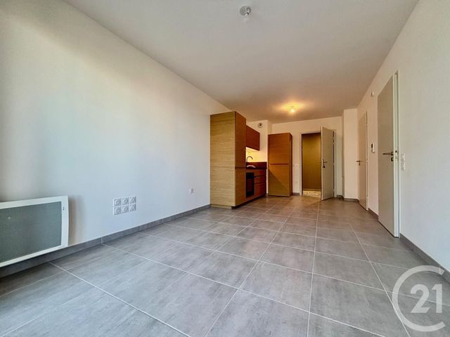 Appartement T2 à louer - 2 pièces - 37.79 m2 - MARSEILLE - 13009 - PROVENCE-ALPES-COTE-D-AZUR - Century 21 Immo-Conseil