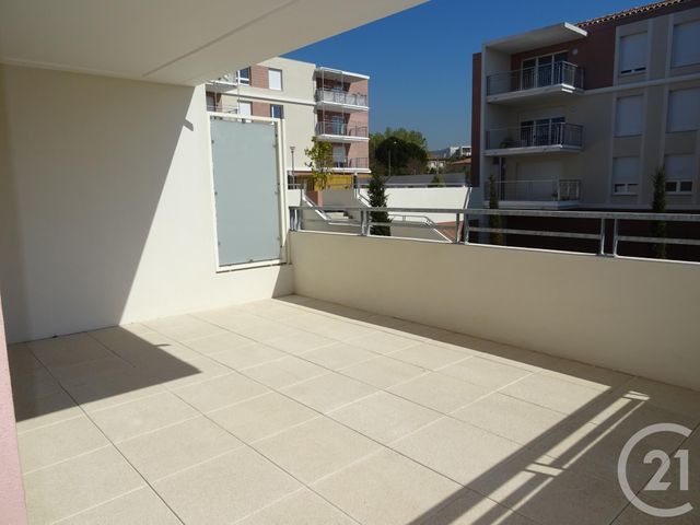 Appartement T3 à louer - 3 pièces - 57.31 m2 - MARSEILLE - 13013 - PROVENCE-ALPES-COTE-D-AZUR - Century 21 Immo-Conseil