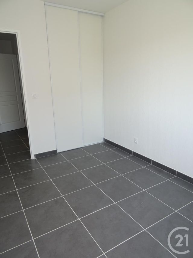 Appartement T3 à louer - 3 pièces - 57.31 m2 - MARSEILLE - 13013 - PROVENCE-ALPES-COTE-D-AZUR - Century 21 Immo-Conseil