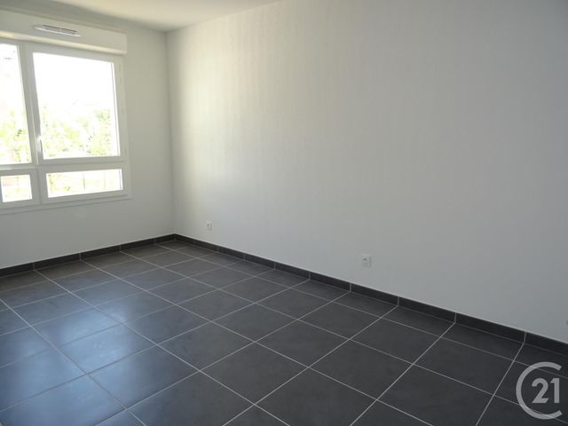 Appartement T3 à louer - 3 pièces - 57.31 m2 - MARSEILLE - 13013 - PROVENCE-ALPES-COTE-D-AZUR - Century 21 Immo-Conseil