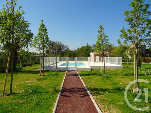 Appartement T3 à louer - 3 pièces - 57.31 m2 - MARSEILLE - 13013 - PROVENCE-ALPES-COTE-D-AZUR - Century 21 Immo-Conseil