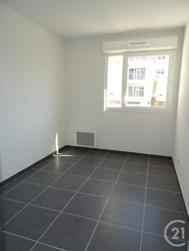 Appartement T3 à louer - 3 pièces - 57.31 m2 - MARSEILLE - 13013 - PROVENCE-ALPES-COTE-D-AZUR - Century 21 Immo-Conseil
