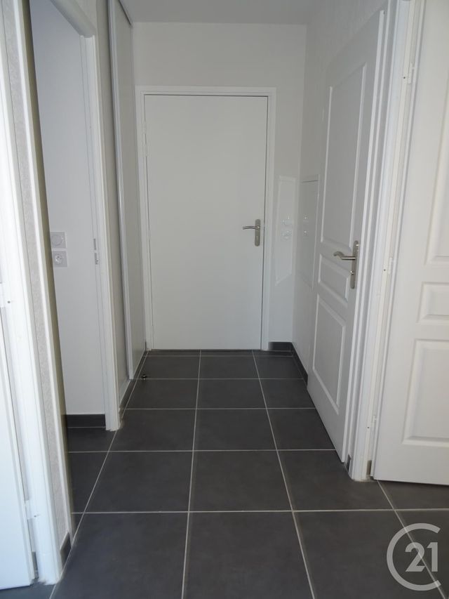 Appartement T3 à louer - 3 pièces - 57.31 m2 - MARSEILLE - 13013 - PROVENCE-ALPES-COTE-D-AZUR - Century 21 Immo-Conseil