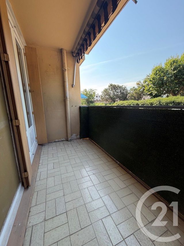 Appartement T3 à louer - 3 pièces - 62.03 m2 - MARSEILLE - 13014 - PROVENCE-ALPES-COTE-D-AZUR - Century 21 Immo-Conseil