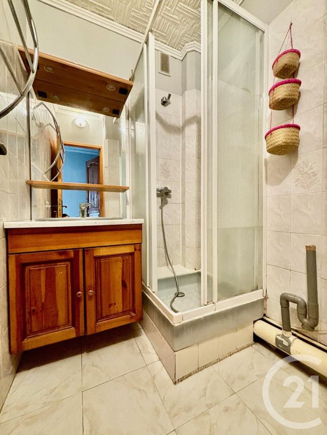 Appartement T2 à louer - 2 pièces - 39.8 m2 - MARSEILLE - 13013 - PROVENCE-ALPES-COTE-D-AZUR - Century 21 Immo-Conseil
