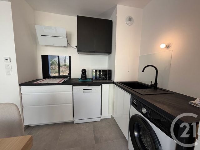 Appartement T2 à louer - 2 pièces - 44.73 m2 - MARSEILLE - 13008 - PROVENCE-ALPES-COTE-D-AZUR - Century 21 Immo-Conseil