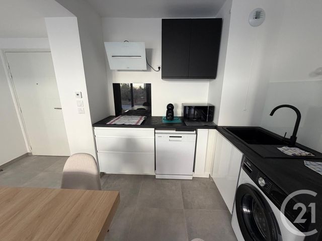 Appartement T2 à louer - 2 pièces - 44.73 m2 - MARSEILLE - 13008 - PROVENCE-ALPES-COTE-D-AZUR - Century 21 Immo-Conseil