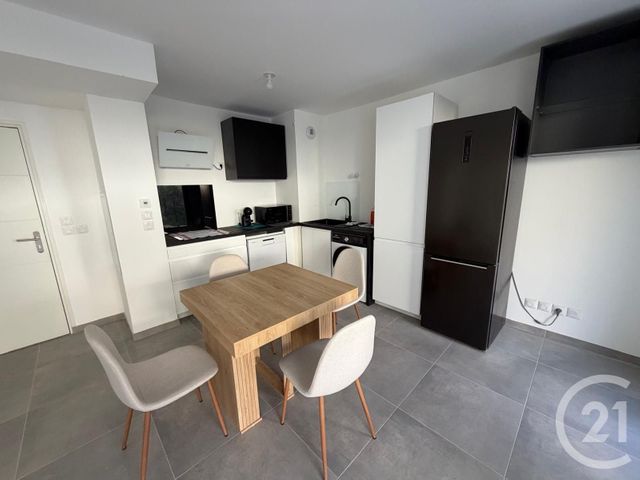 Appartement T2 à louer - 2 pièces - 44.73 m2 - MARSEILLE - 13008 - PROVENCE-ALPES-COTE-D-AZUR - Century 21 Immo-Conseil