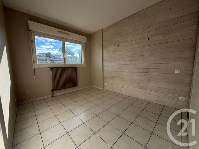 Appartement T4 à louer - 4 pièces - 87.19 m2 - MARSEILLE - 13013 - PROVENCE-ALPES-COTE-D-AZUR - Century 21 Immo-Conseil