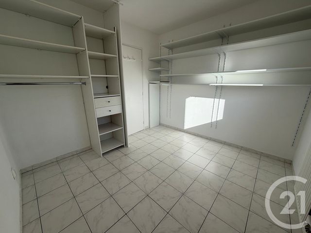 Appartement T4 à louer - 4 pièces - 87.19 m2 - MARSEILLE - 13013 - PROVENCE-ALPES-COTE-D-AZUR - Century 21 Immo-Conseil