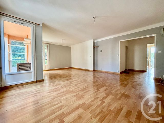 Appartement T3 à louer - 3 pièces - 72.68 m2 - MARSEILLE - 13013 - PROVENCE-ALPES-COTE-D-AZUR - Century 21 Immo-Conseil